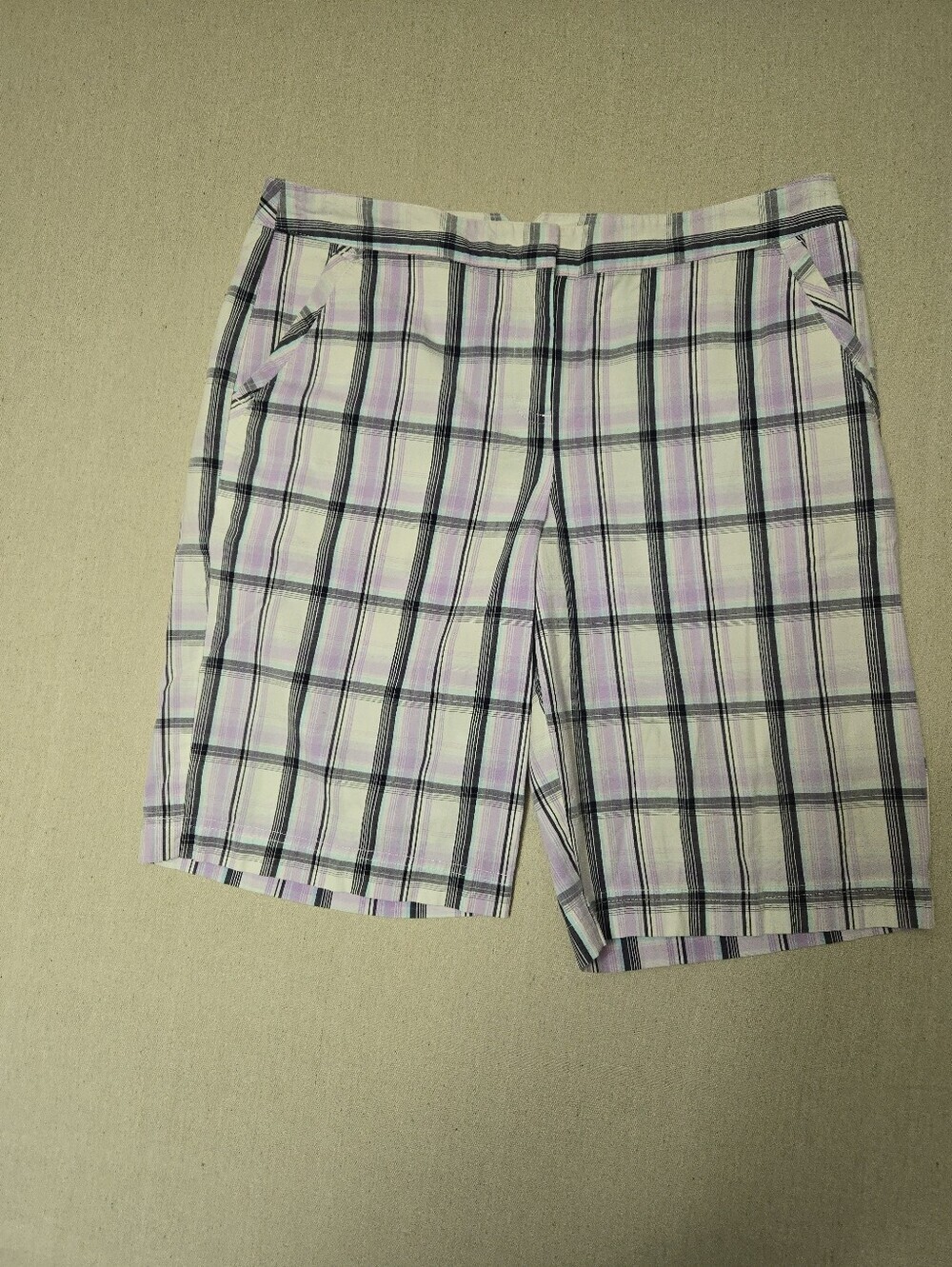 IZOD Stylish Lavender Plaid Women’s Shorts